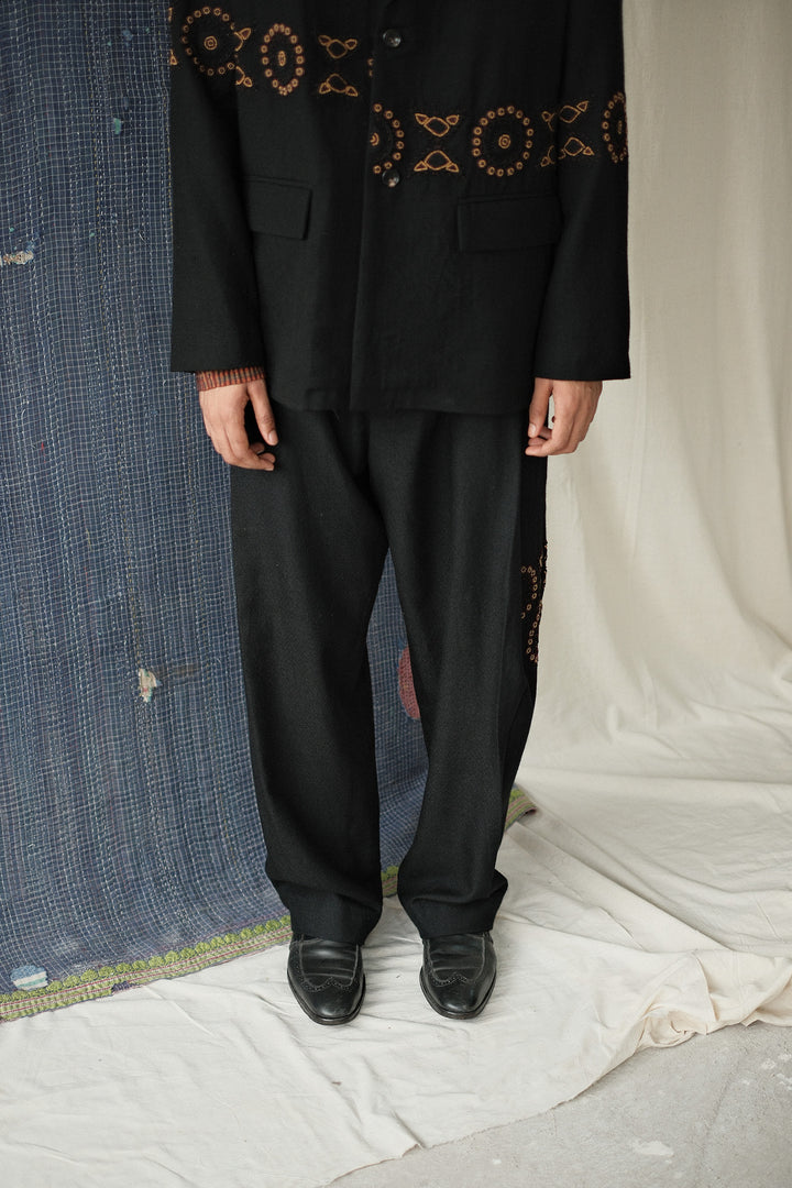 SIDE PLEAT KNOT TROUSER