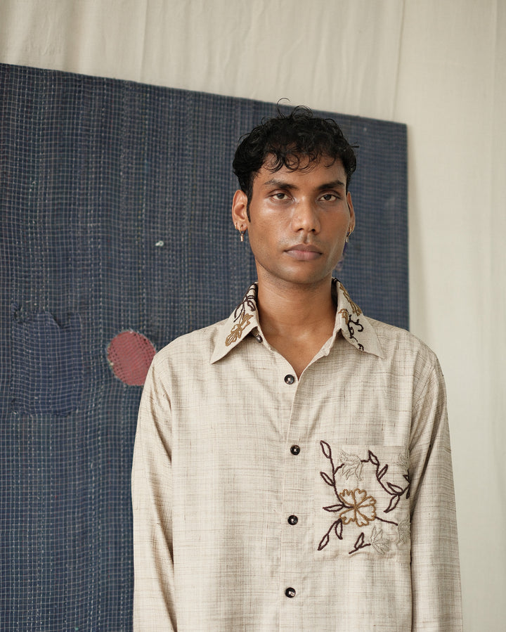 FRENCH KNOT SHIRT