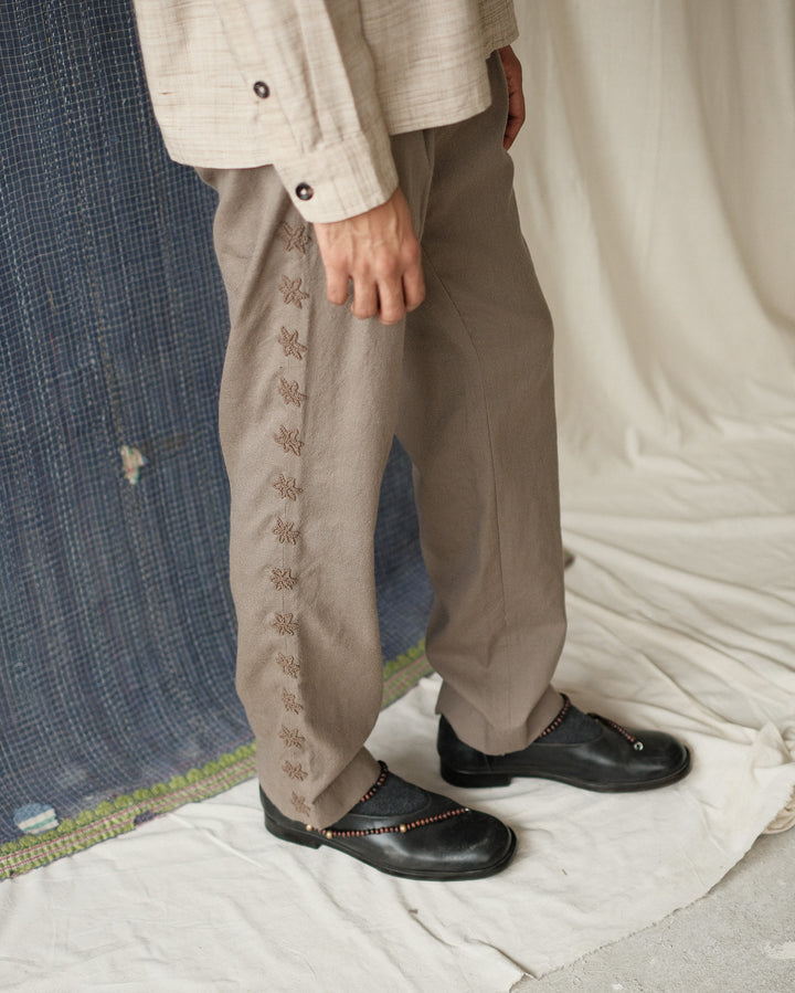 KNOT DOUBLE PLEAT TROUSER