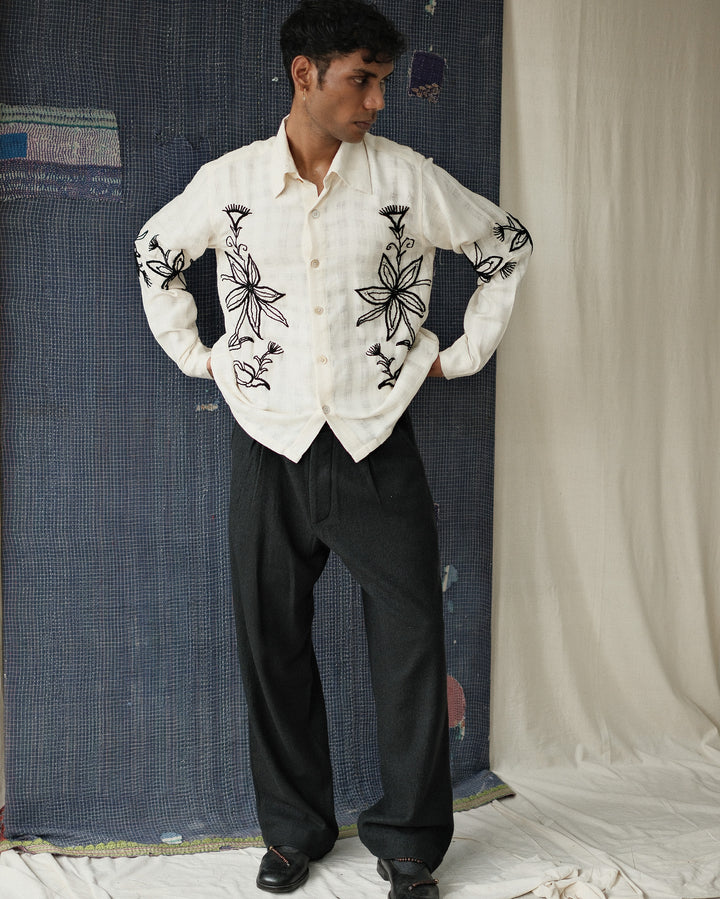 HAND EMBROIDERED KNOT SHIRT