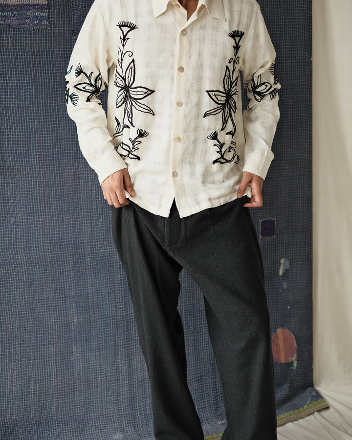 HAND EMBROIDERED KNOT SHIRT