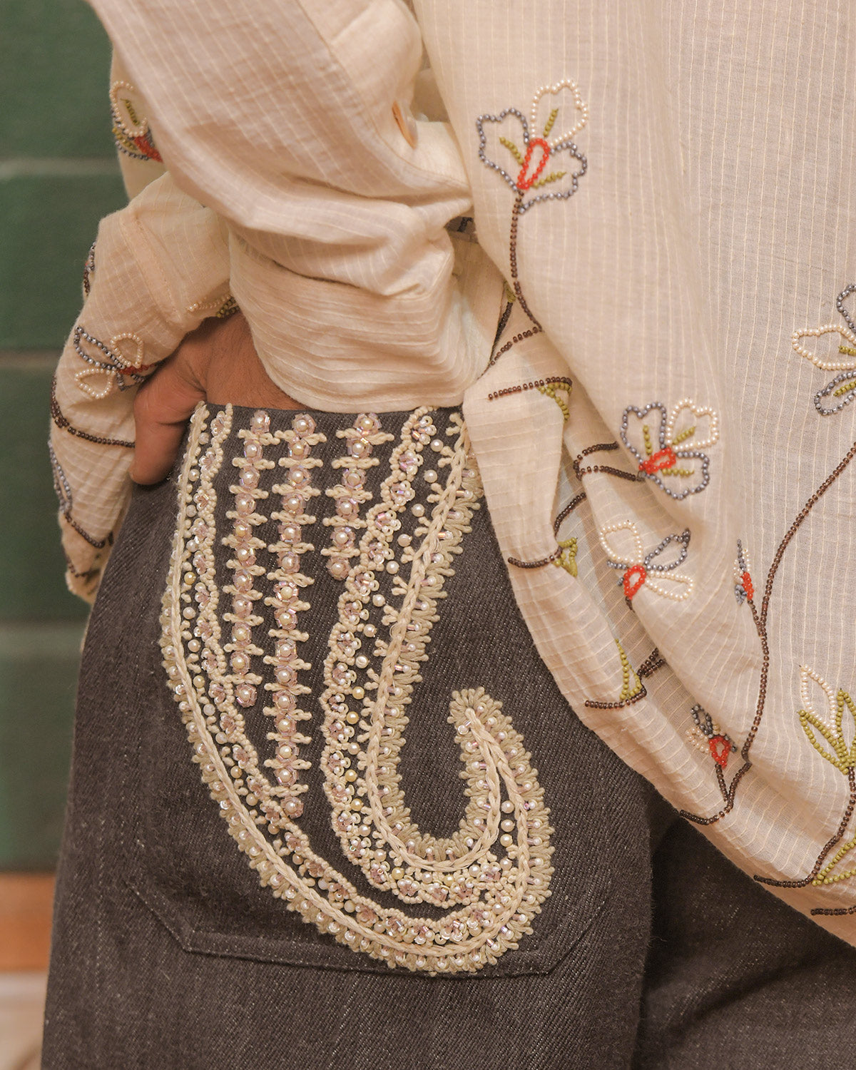 CHIKANKARI TROUSER