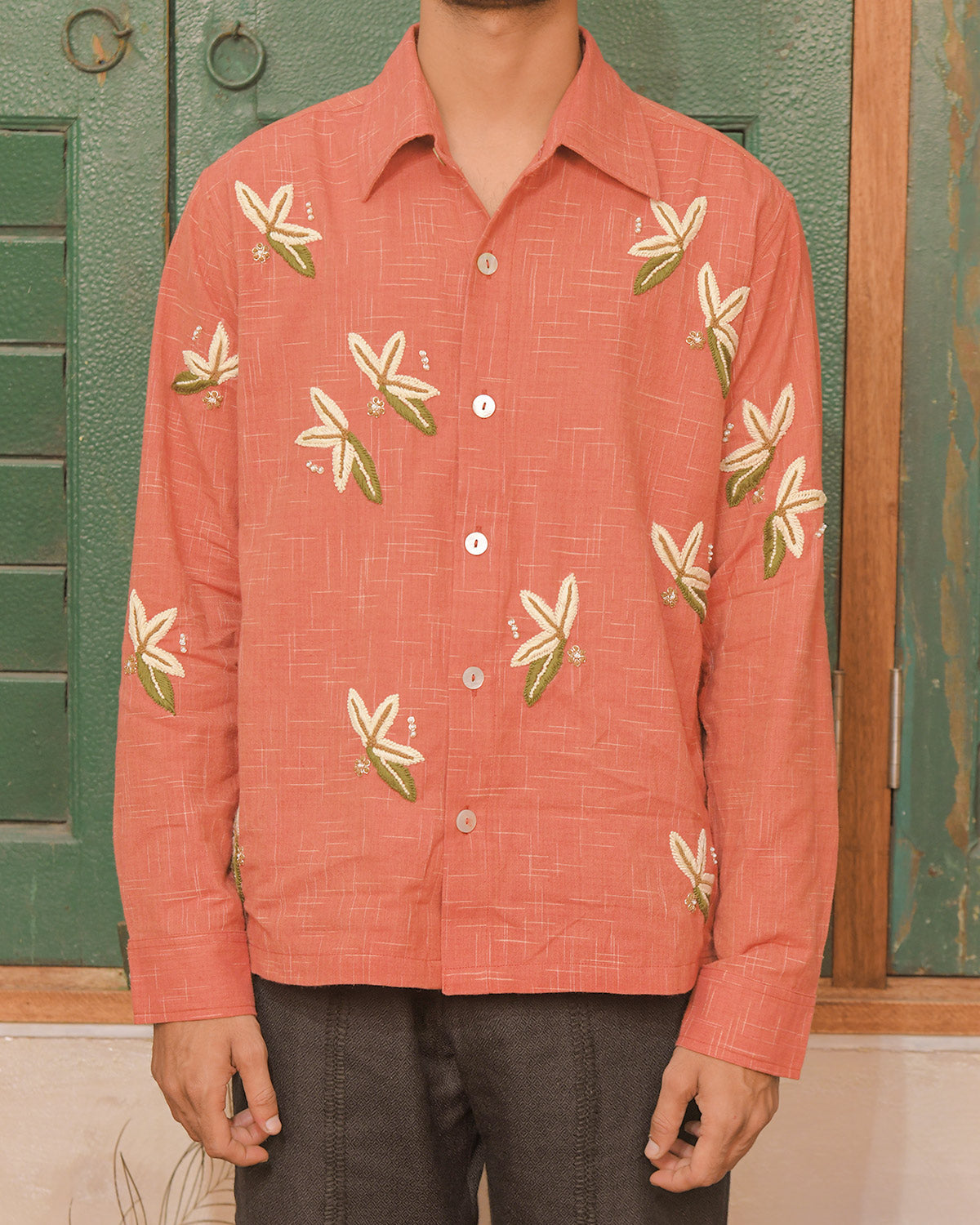 RED FLORAL BOX SHIRT