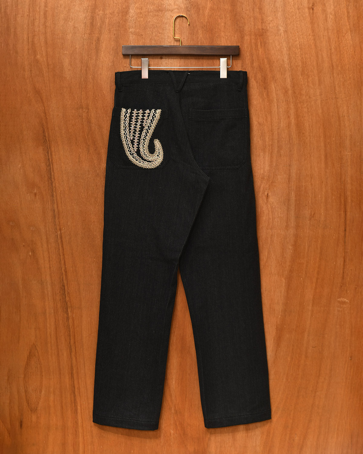 CHIKANKARI TROUSER